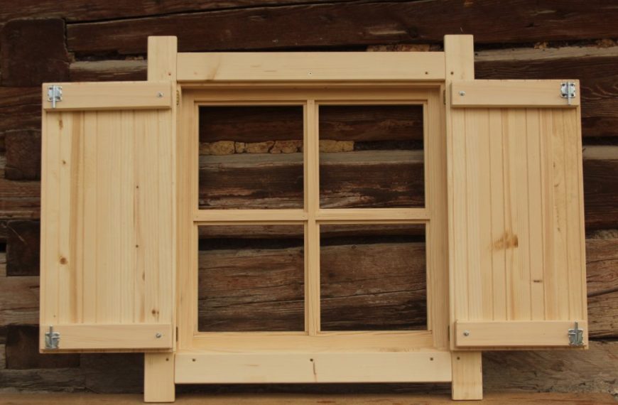 Okno drewniane 75cm x 75cm